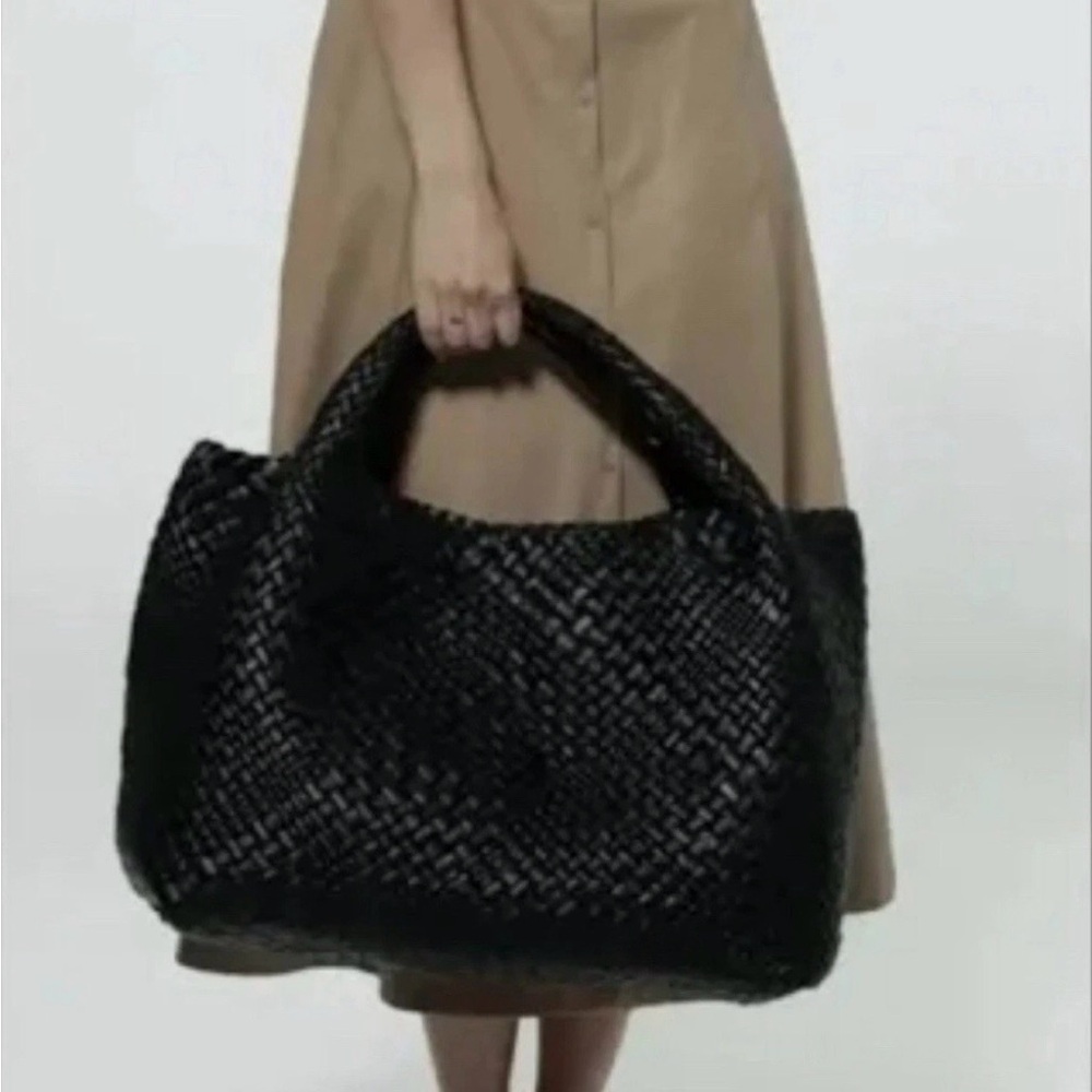 XL Botegga style Woven Leather Hobo Falor Bag - Black/ silver NWOT - Picture 2 of 14